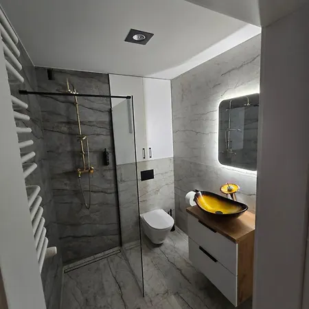 W Centrum Z Jacuzzi, Prywatny Parking, Klimatyzacja 4 * Ράντομ